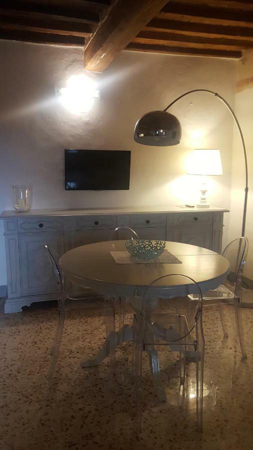 Montevenere 83 Holiday home