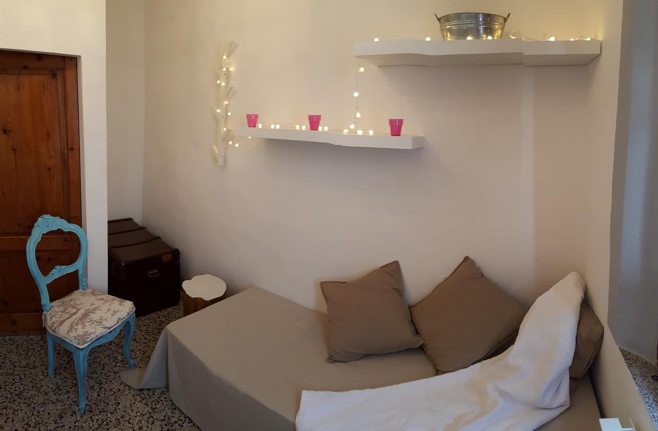 Hébergement de vacances Montevenere 83 *